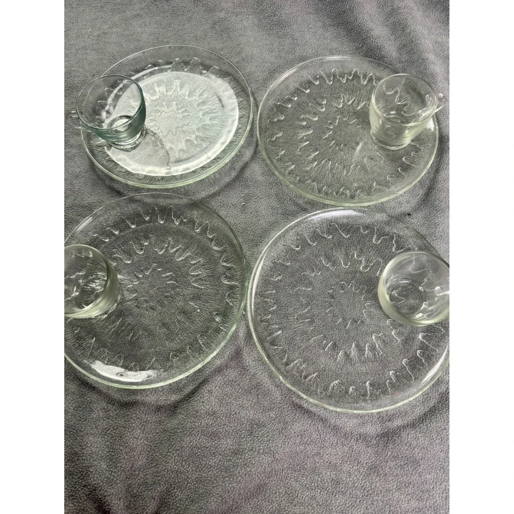 Vintage Sunburst Snack Set Sparkling Crystal Glass 4 Plates 4‎ Cups Original Box